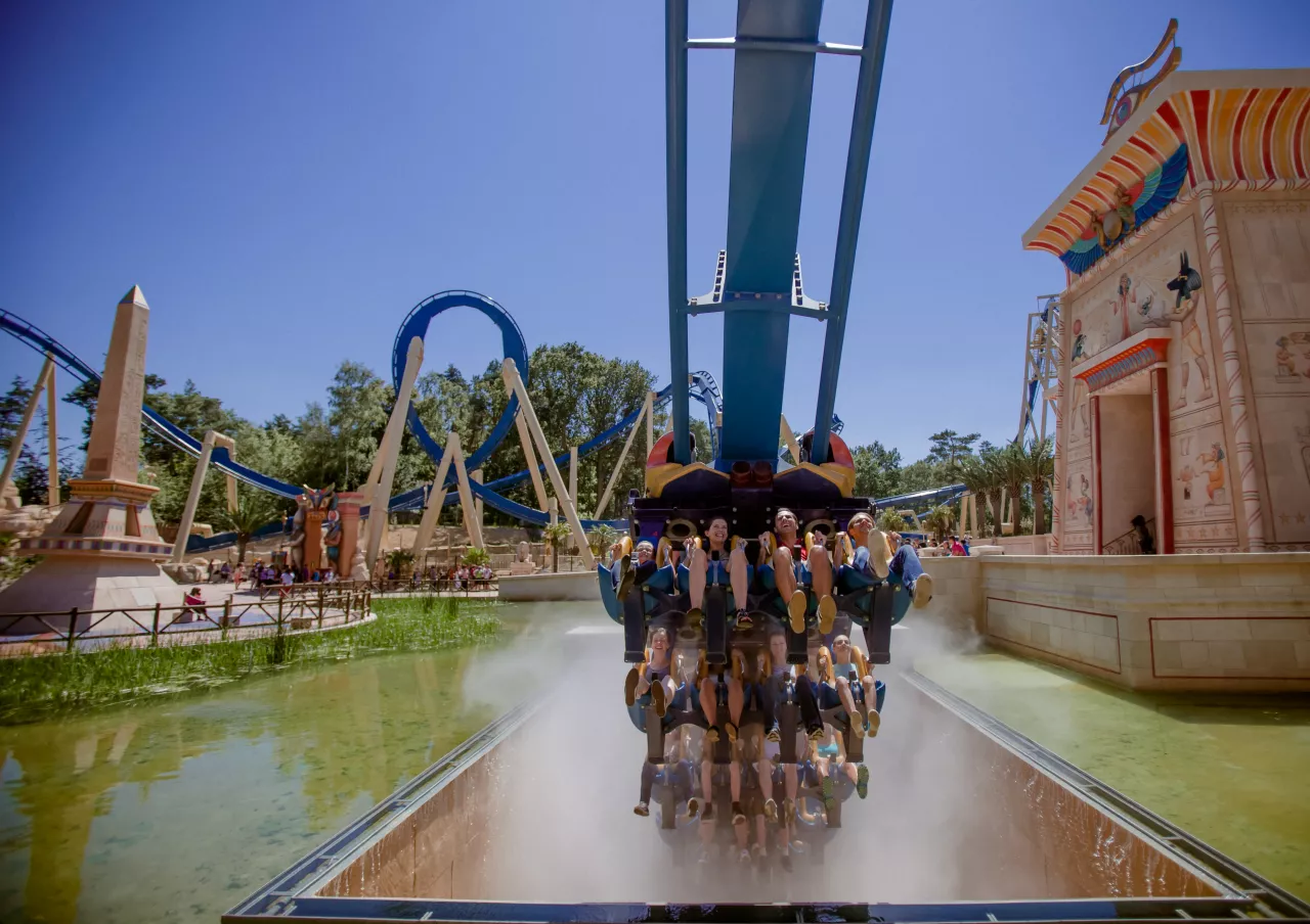 Oziris • Parc Astérix | Wouik